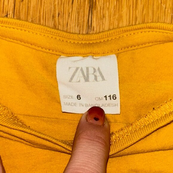 Zara Girls Mustard Yellow Long Sleeve - Picture 2 of 2